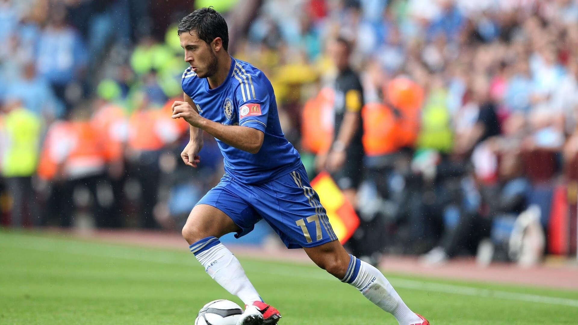 欧冠八强次回合：利物浦主场0比0被本菲卡顽强挡下 葡超双鹰连续两年进四强